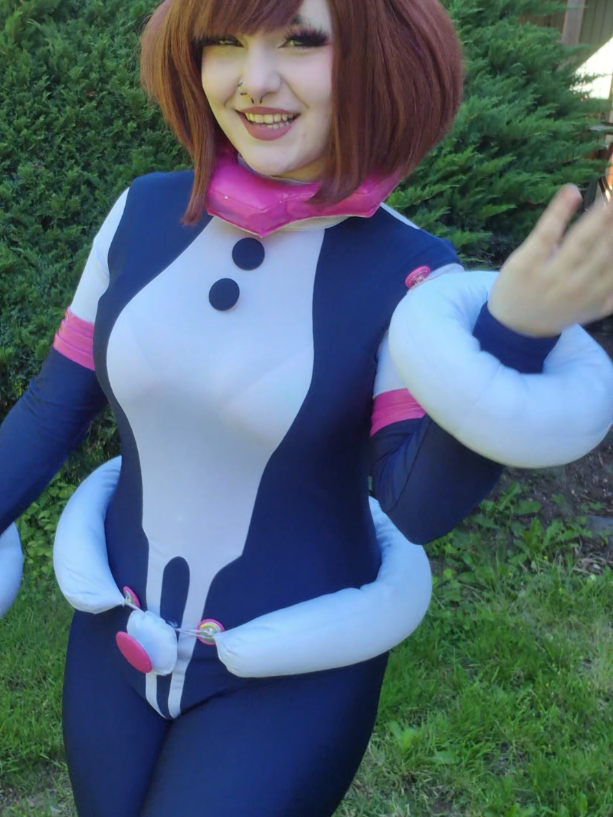 @🥞Moxxie/Mox/