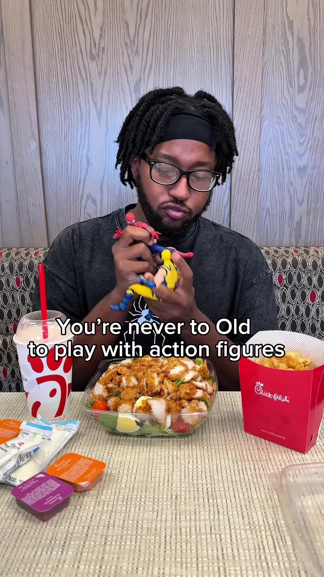 @Figures Everywhere