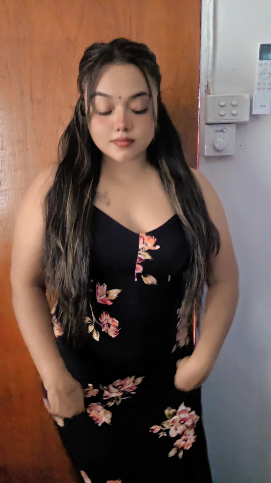 @Sharon_Raj🔥