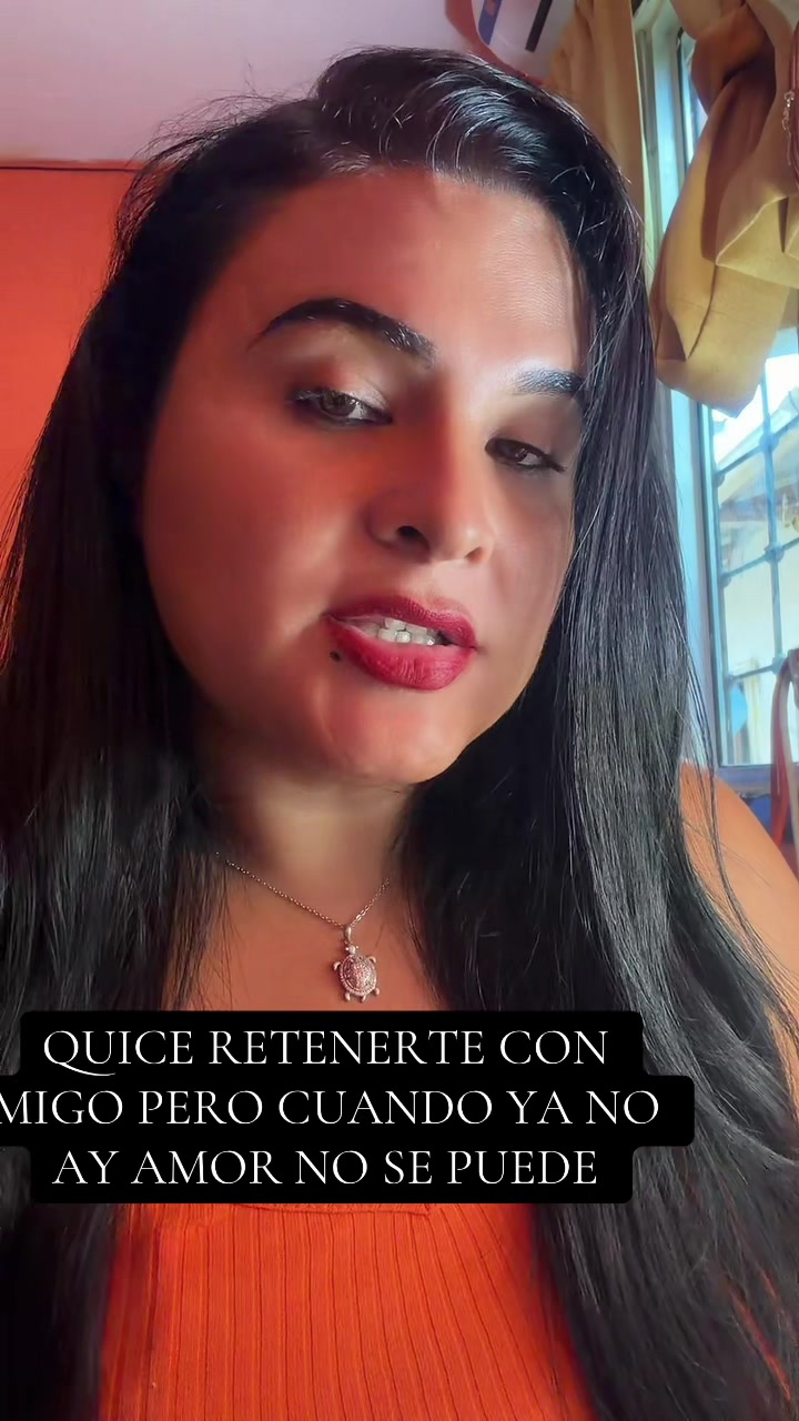@Ana la catrachita