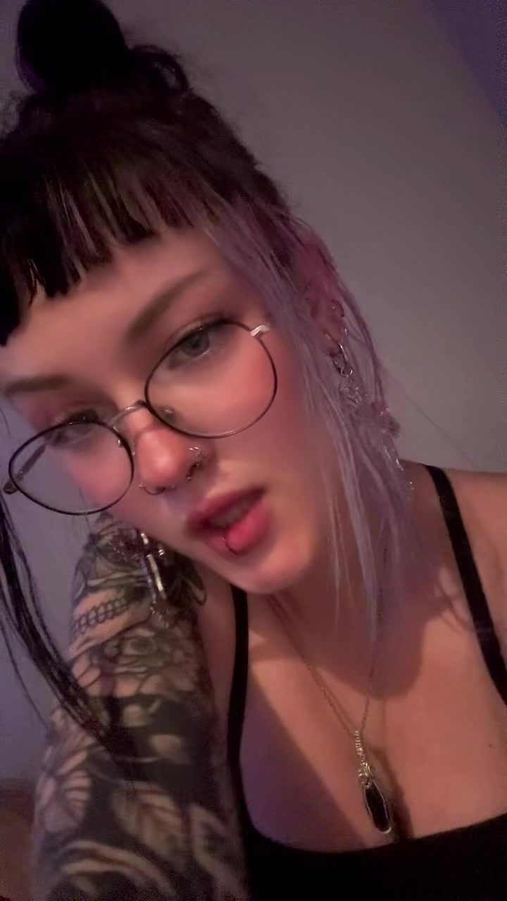 @shayshay