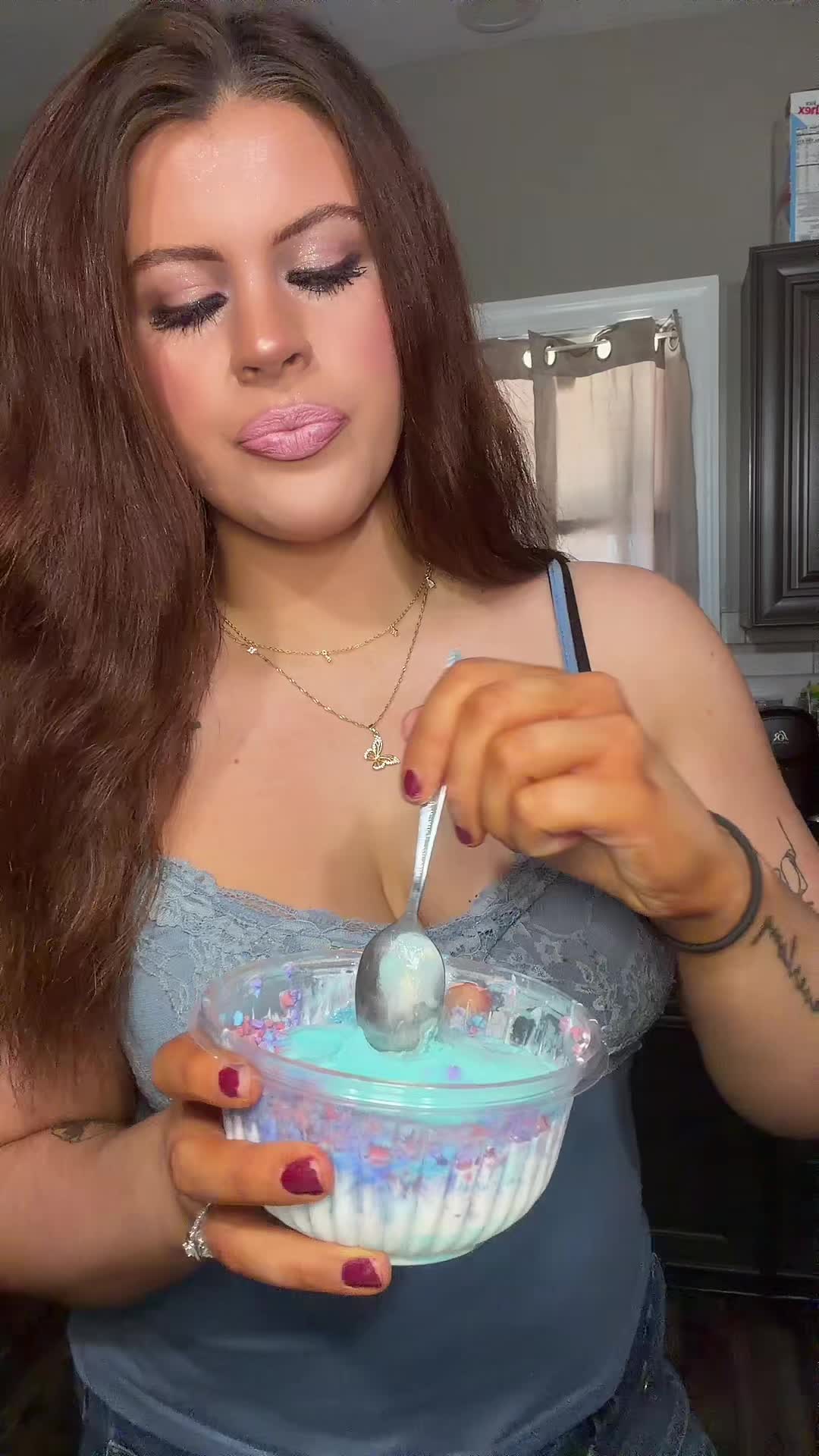 @Hannah 🦋