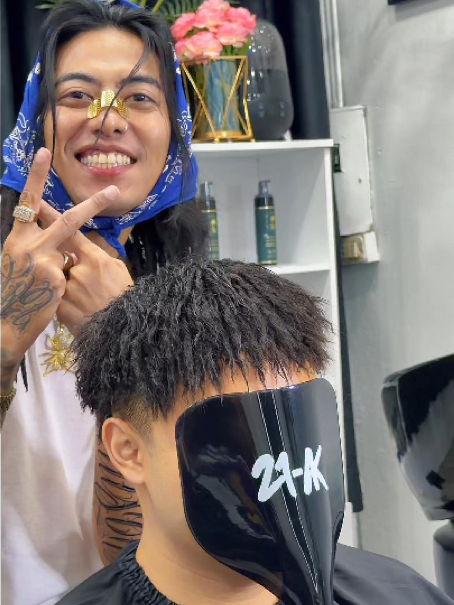 @ยูเรียส 21-AK