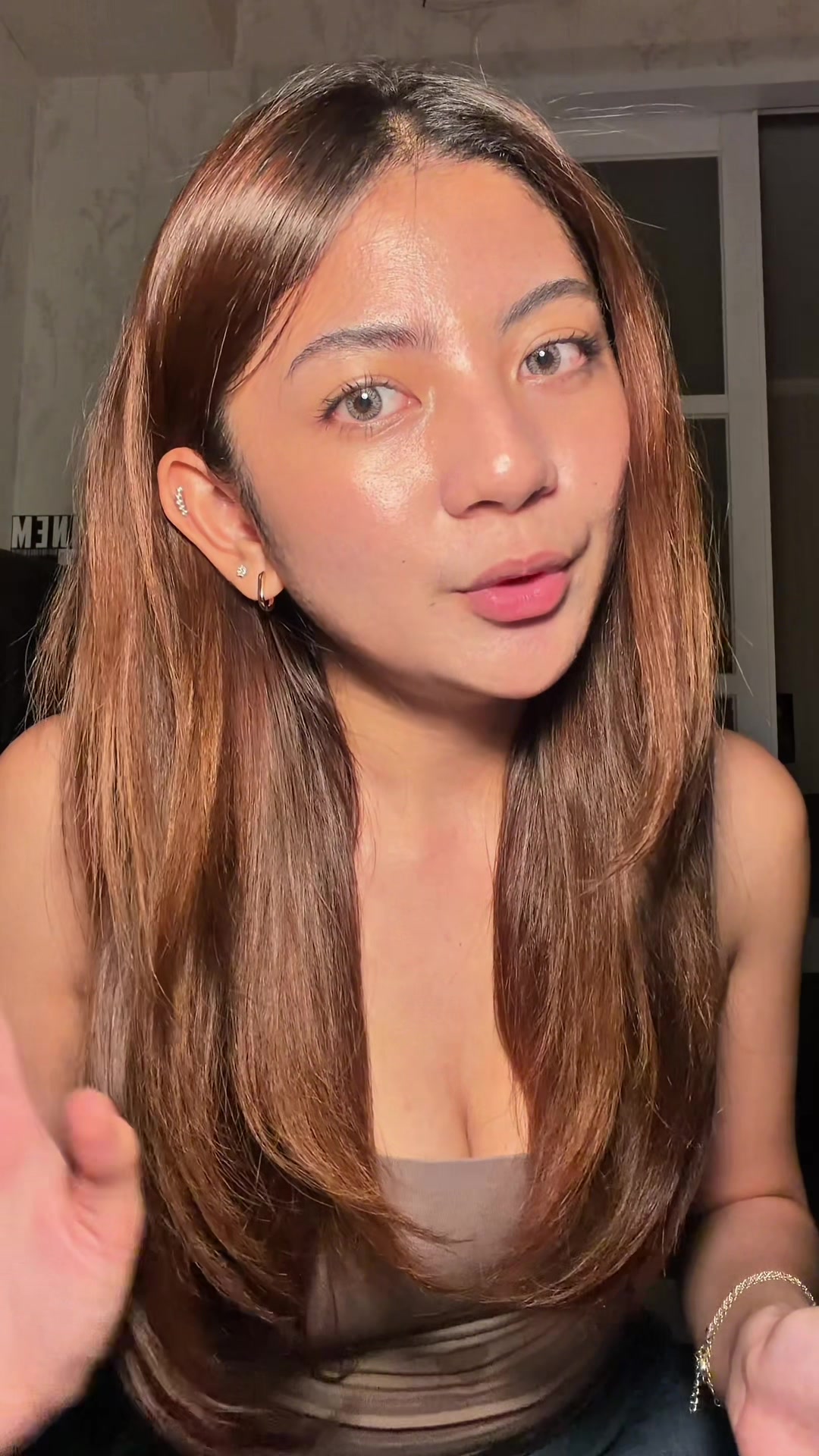 @𝐕