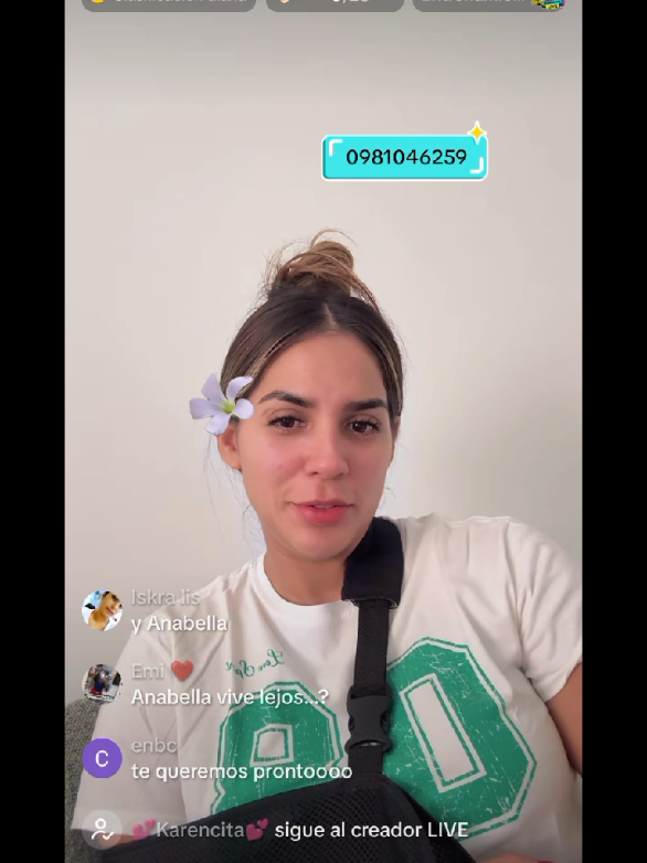 @AniEli