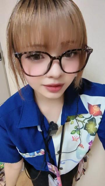 @れなれな