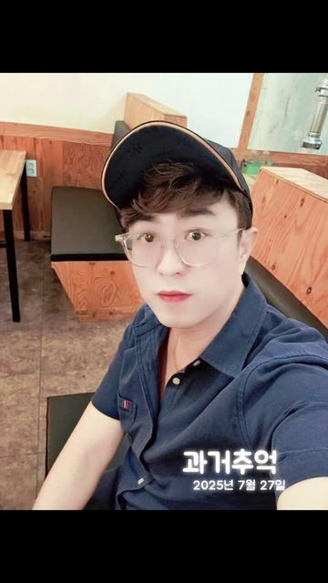 @๐๐ฐ๐ทyoung๐ฐ๐ท๐