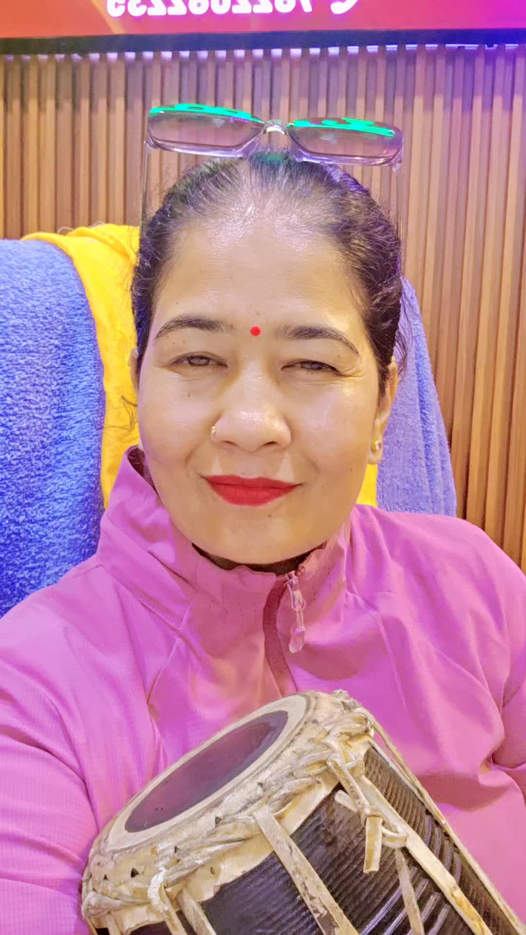 @कृष्णी कलेक्सन (Krishni Kc)