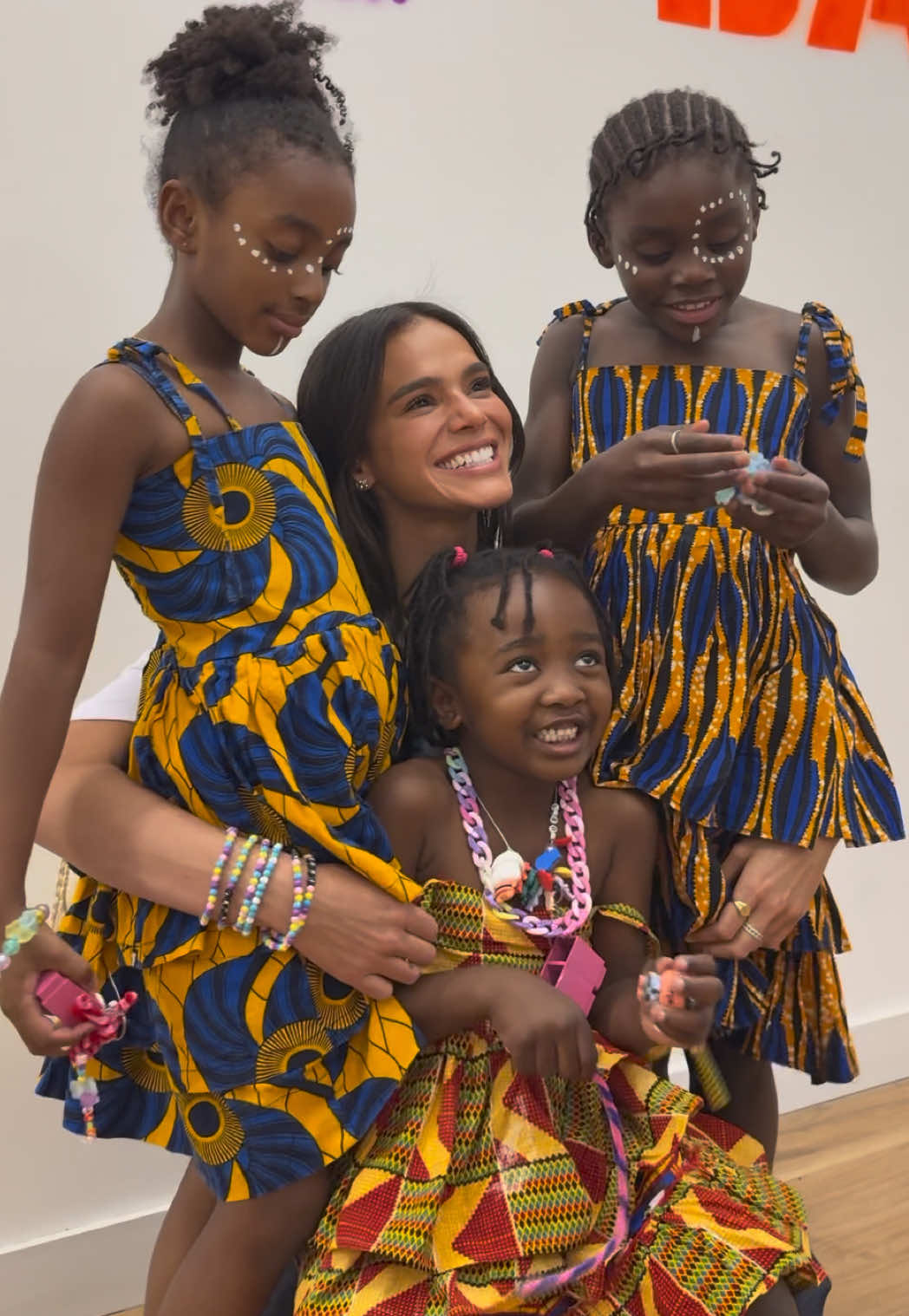 @Bruna Marquezine
