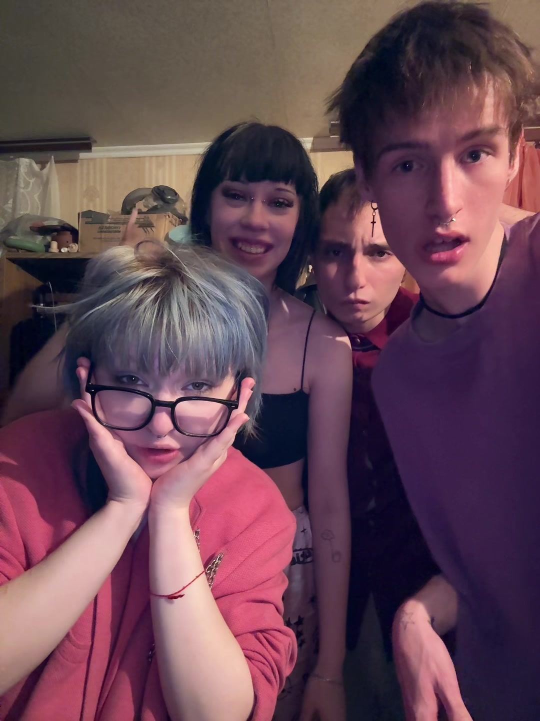 @Илюша про😎
