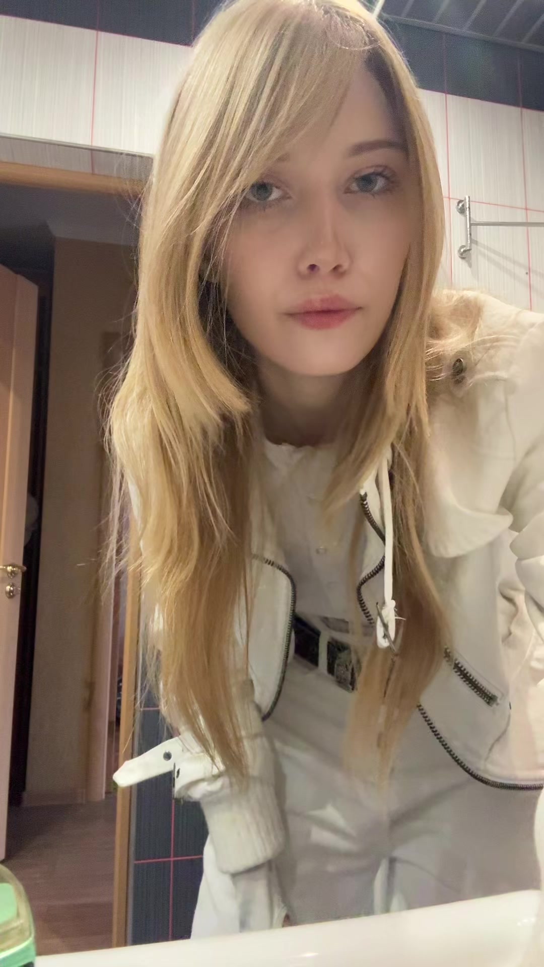 @wuxxxcs