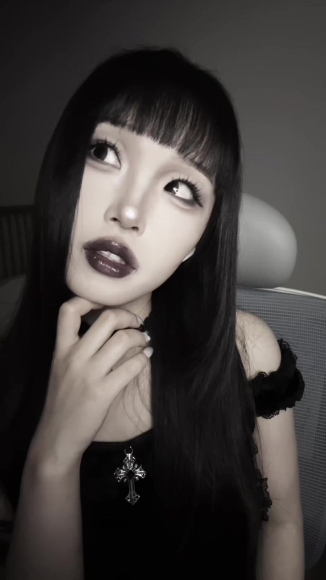 @으니