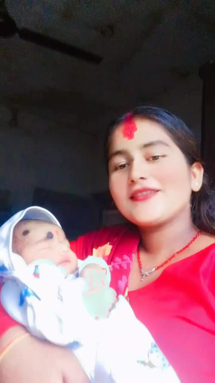 @Aarushi 🎀📿