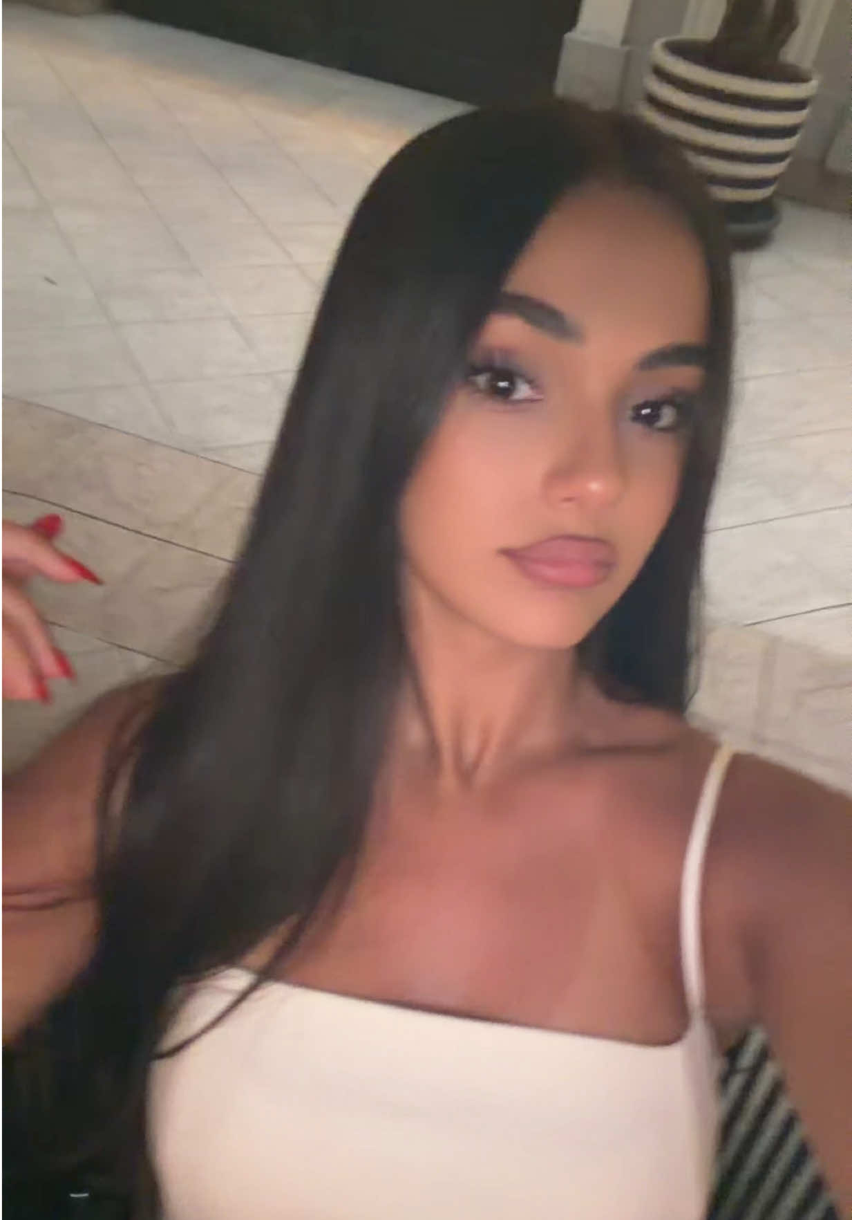 @N1niko
