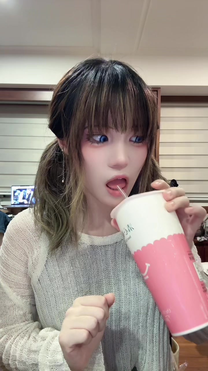 @yyin_cos