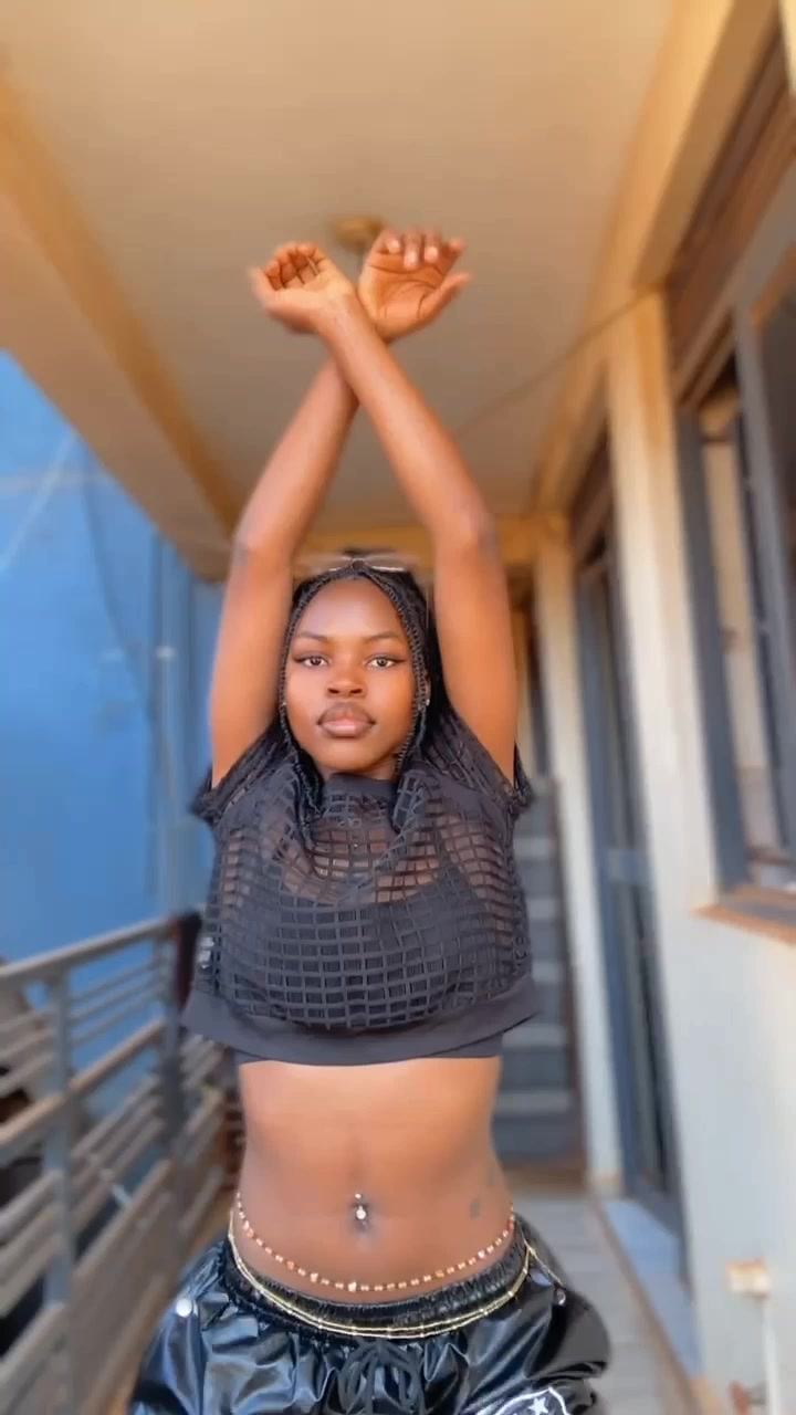 @waist-queen🍓D💋