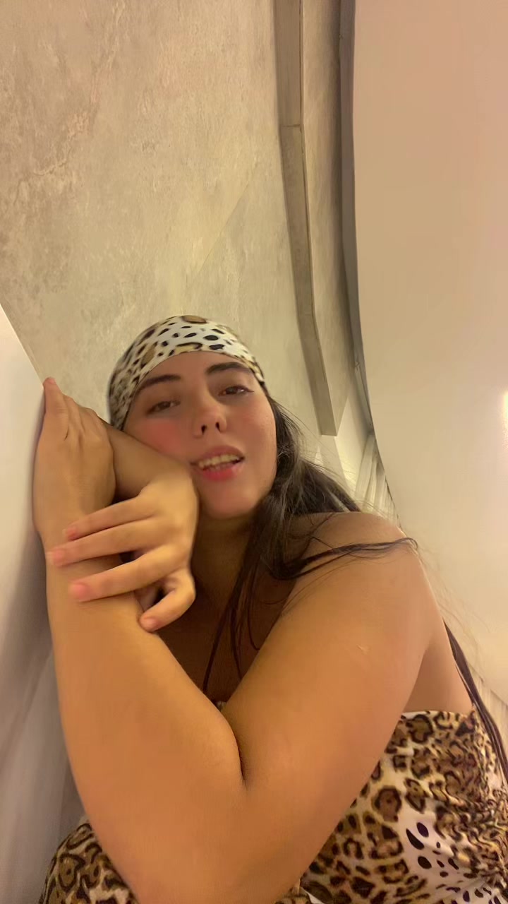 @Abril