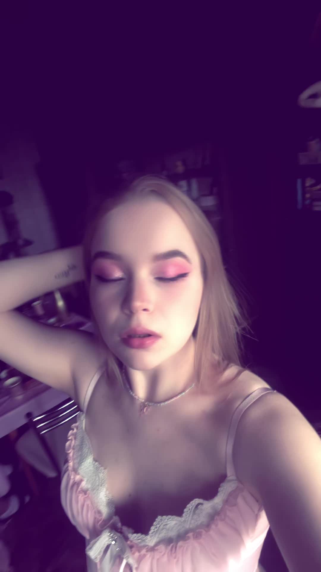 @Markelova