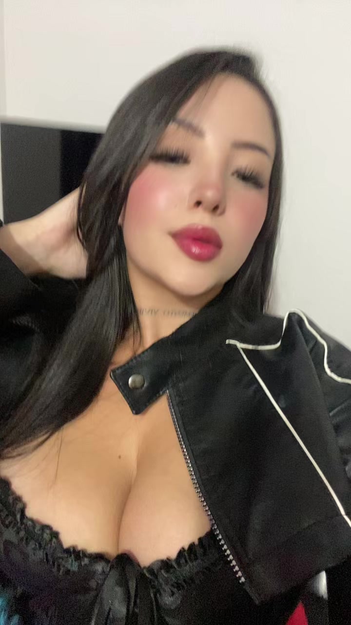 @Lau Arias🎀