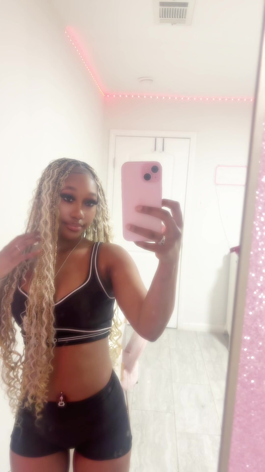 @tanae