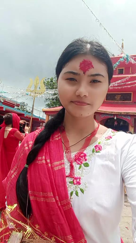 @❣️Saina❣️