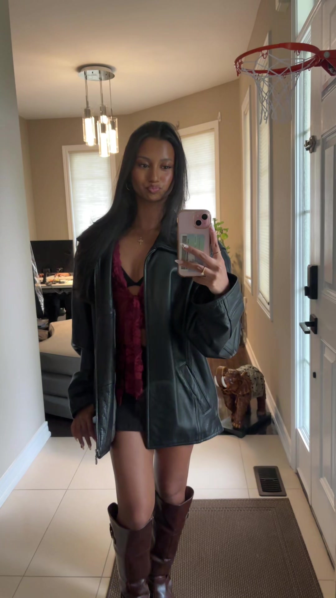@janelleballiram