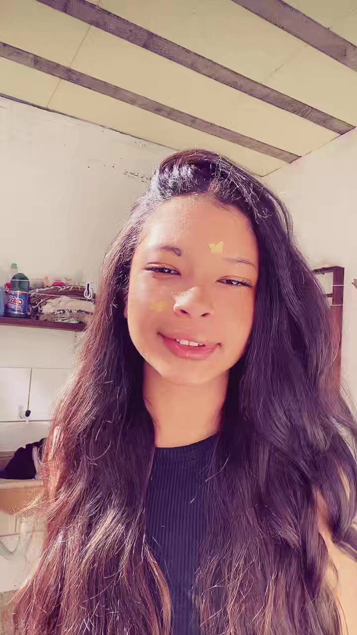 @Emily Beatriz🪩🌟💗🌷