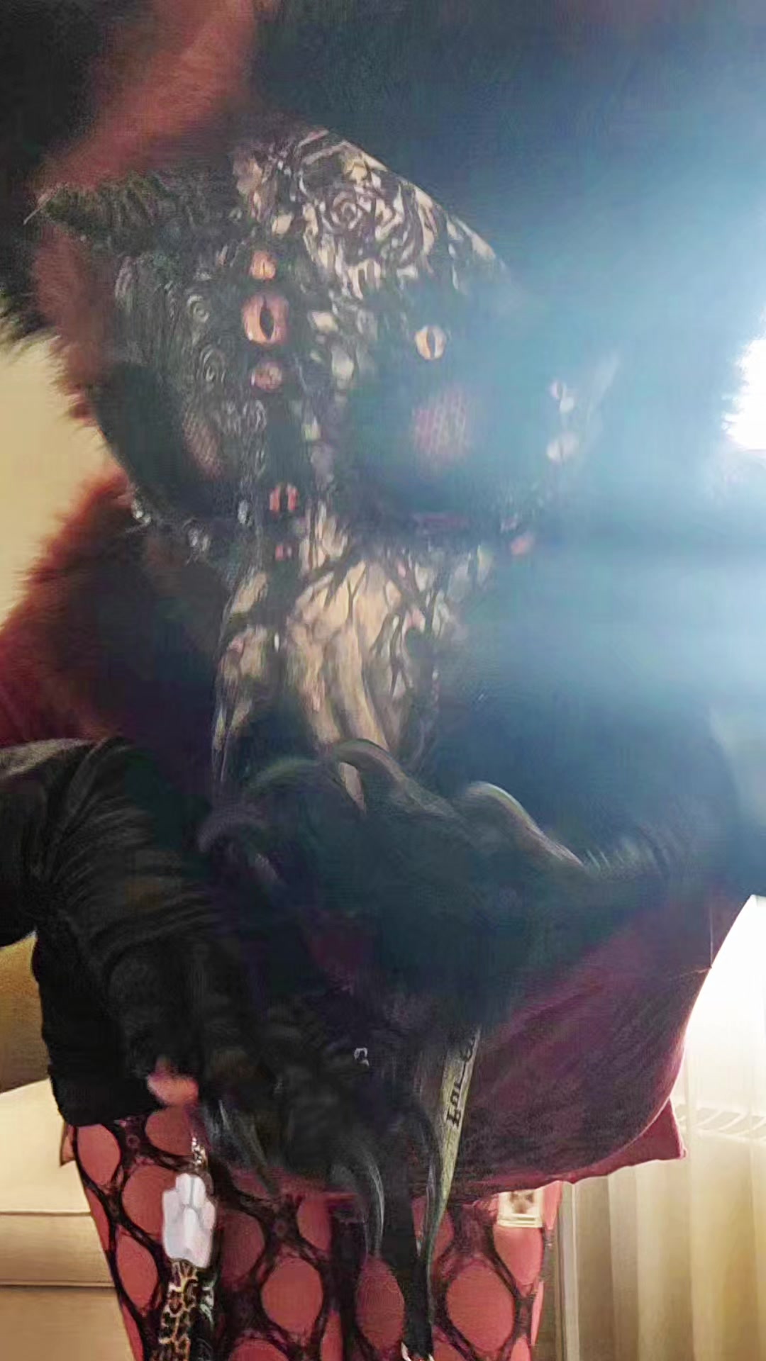 @🦇𝓥𝔂𝓷🦇 {Wesker's worms}
