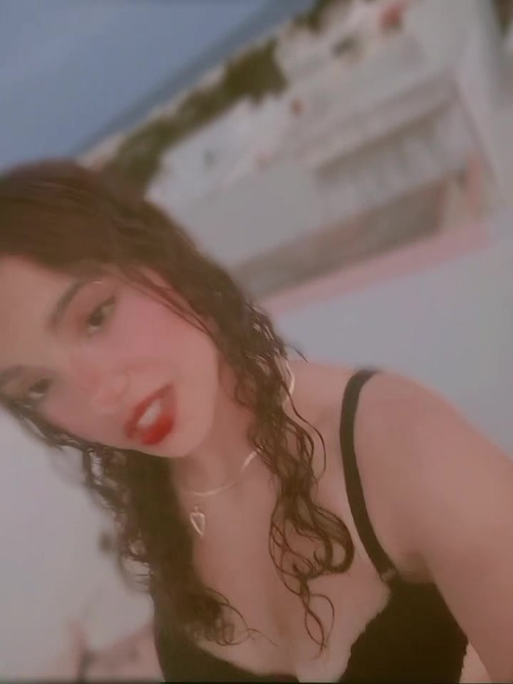 @Dhïbã 🖤👄