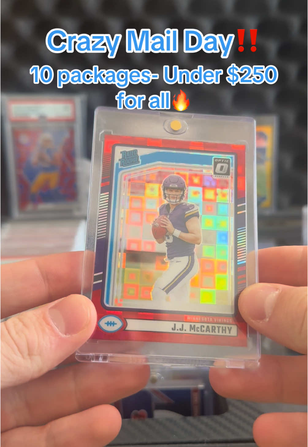 @FootballCards14