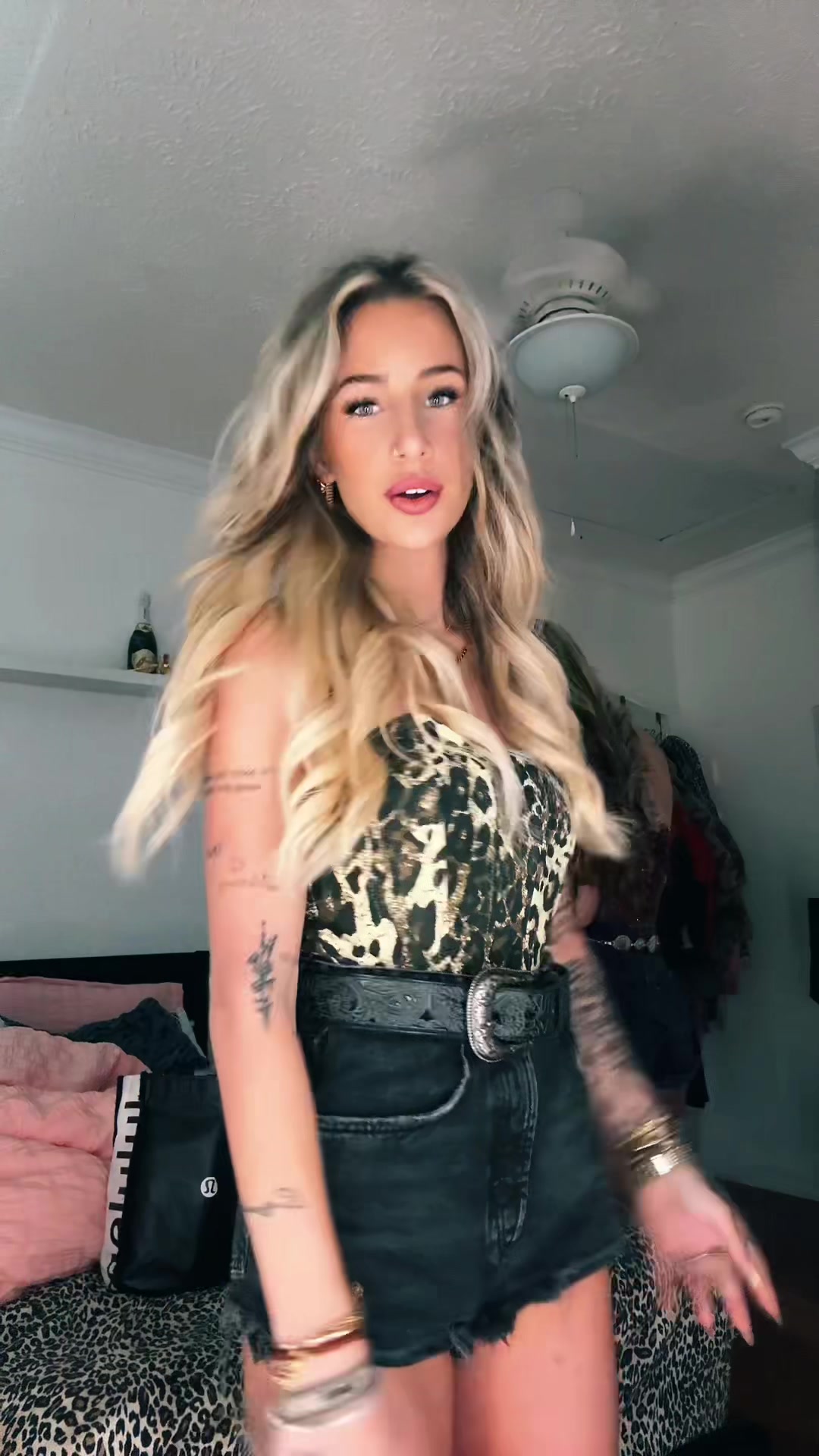 @E