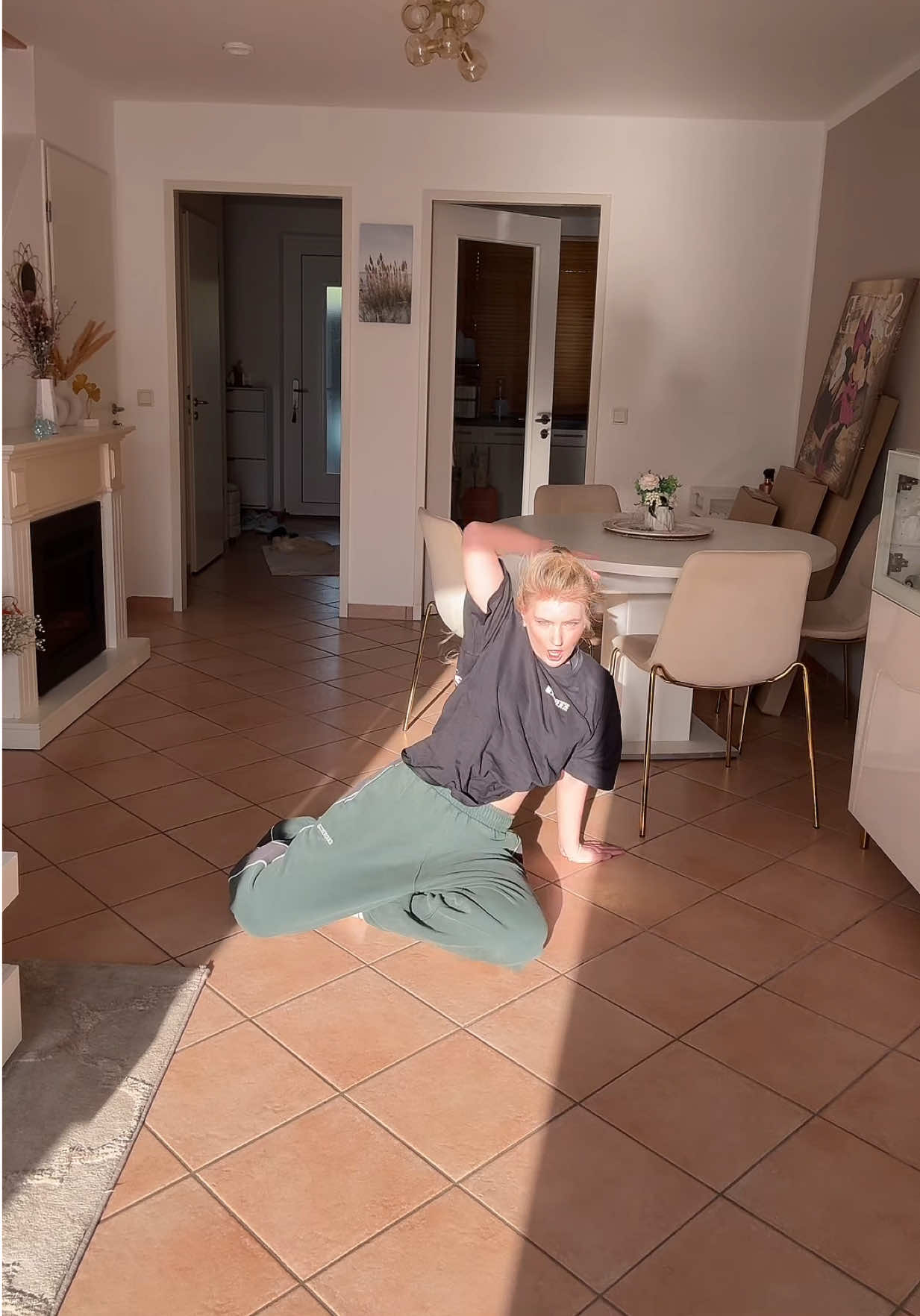 @dancingwithvivii