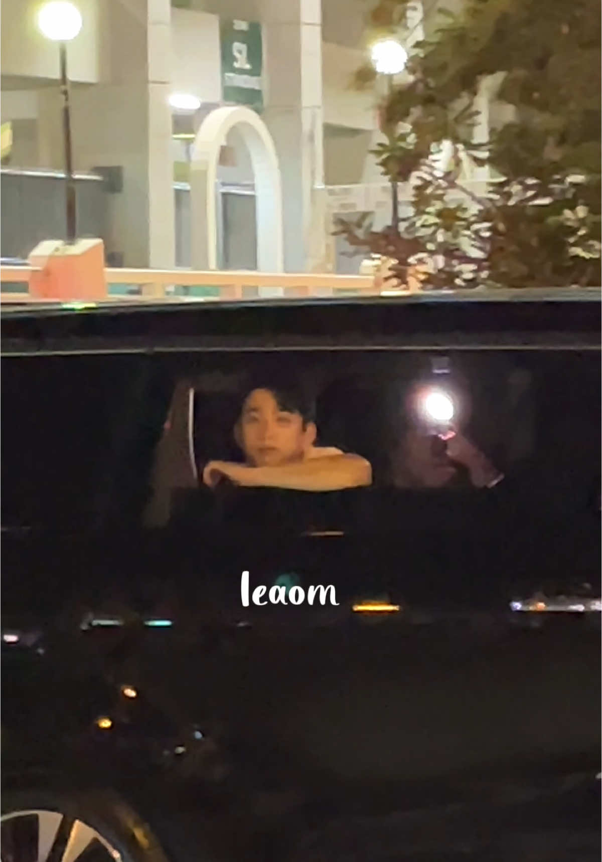 @งอมง่ะงอบงองแง