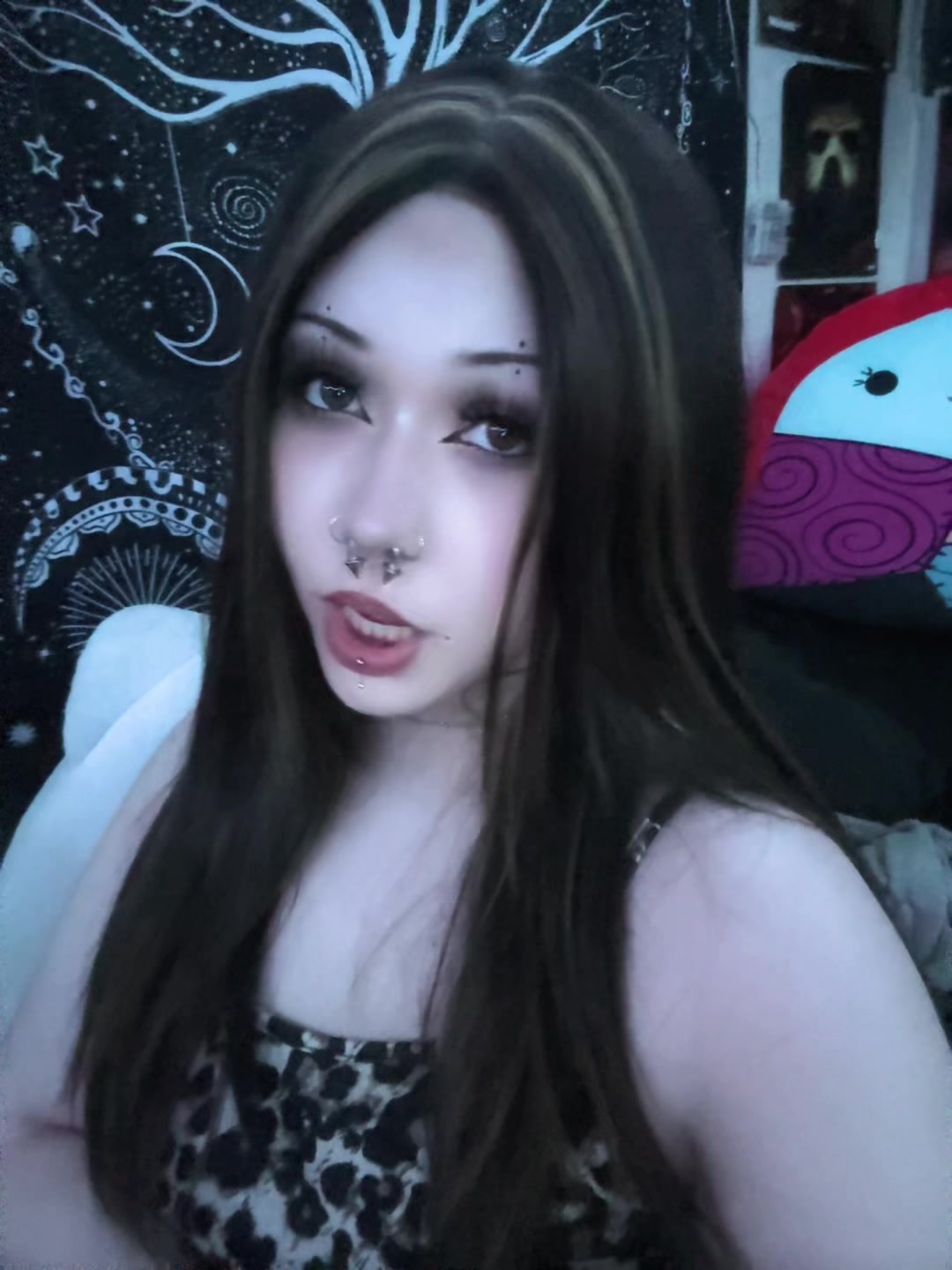 @kat¡e ⋆🐾🦴˚