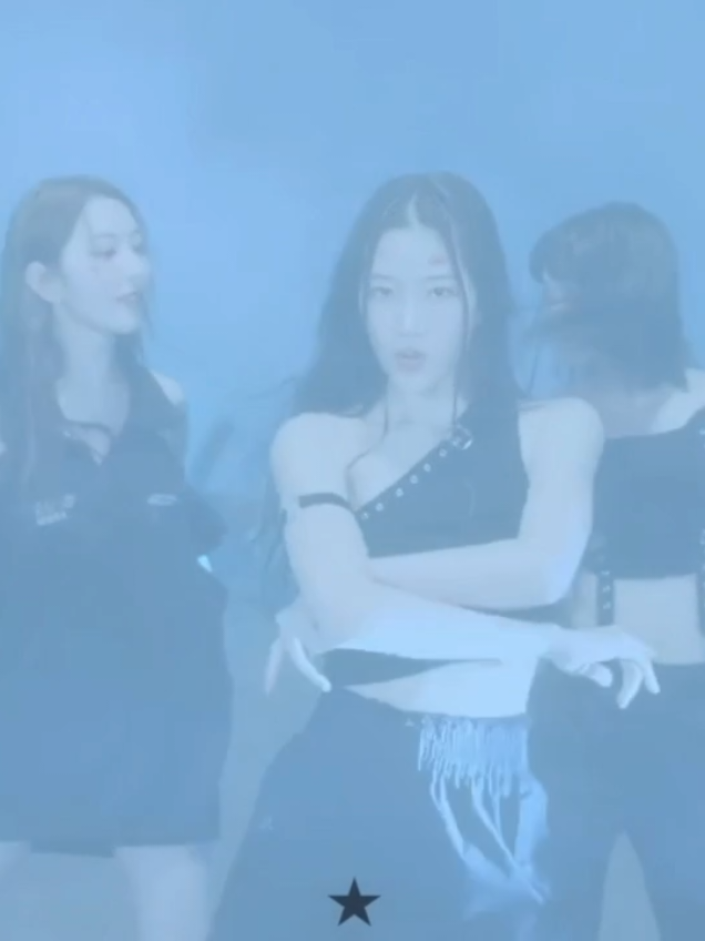 @minaa¡ 𖹭