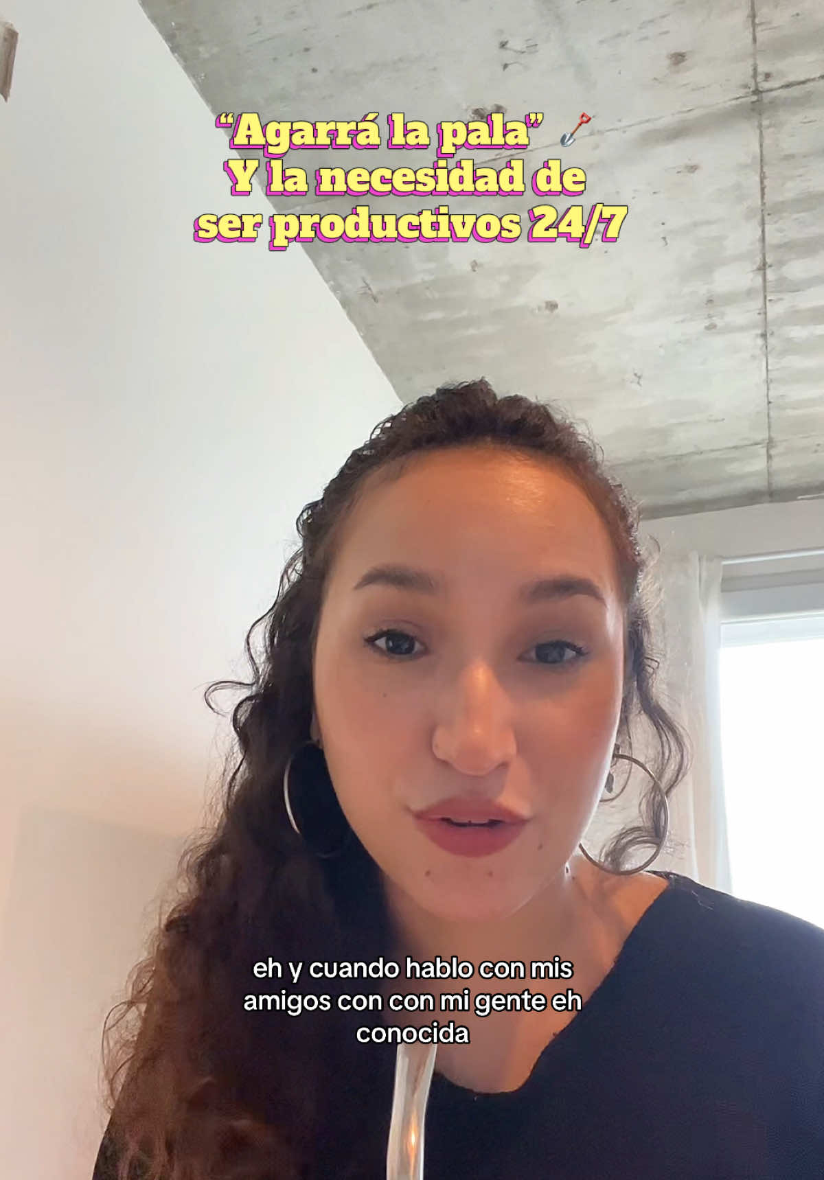 @Cami | Travel & Work