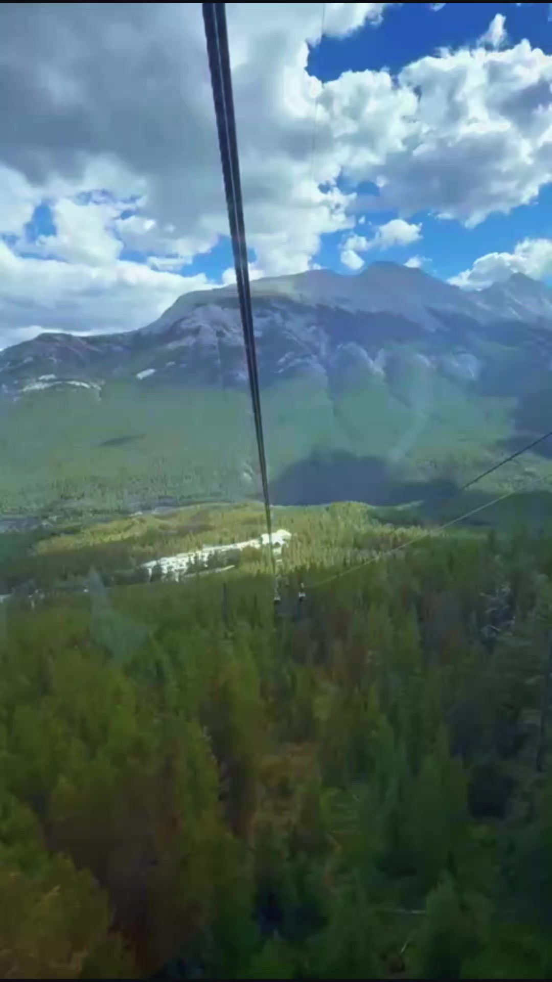 @Love🇨🇦Canada