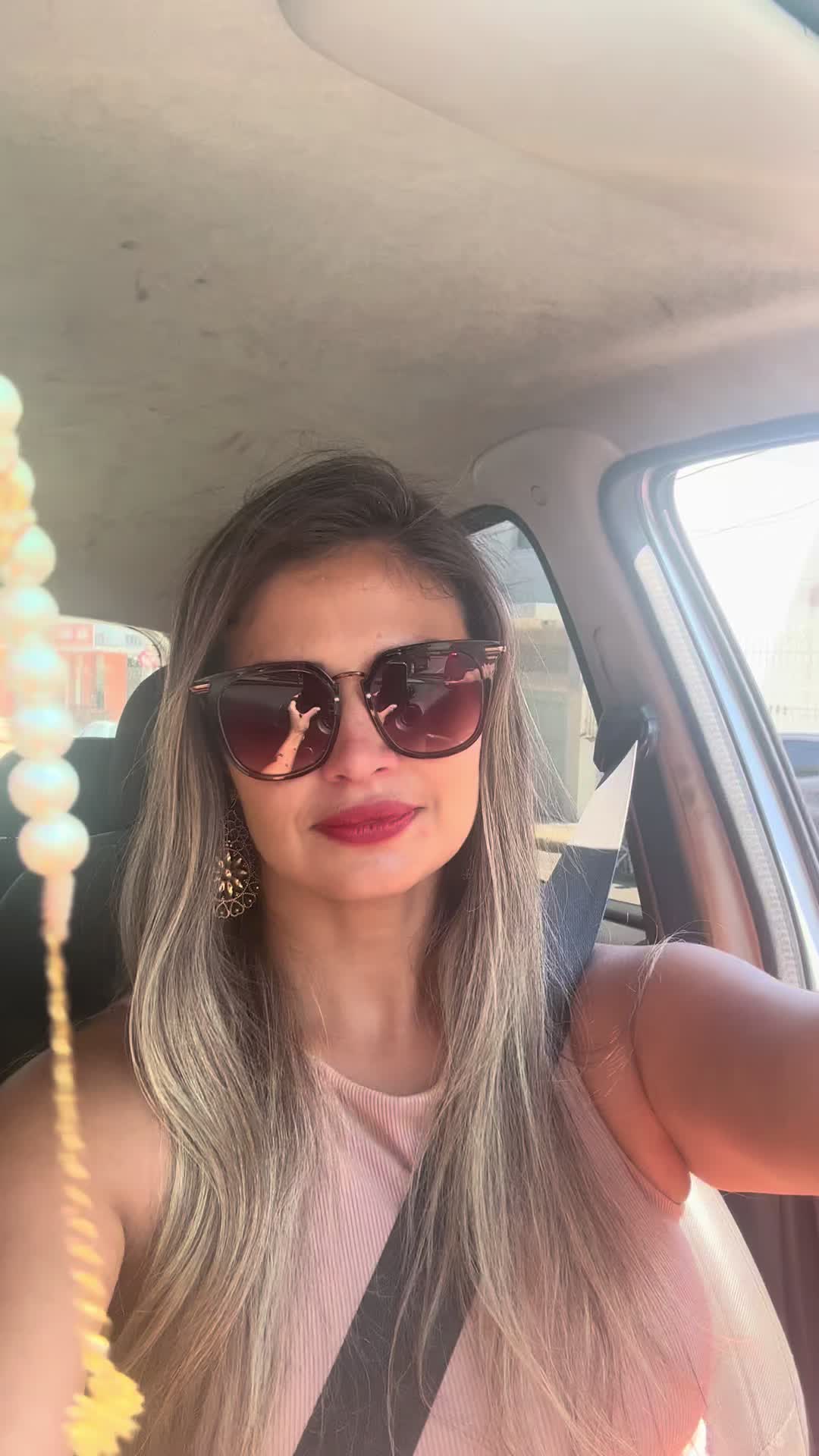 @Mábila Caroline