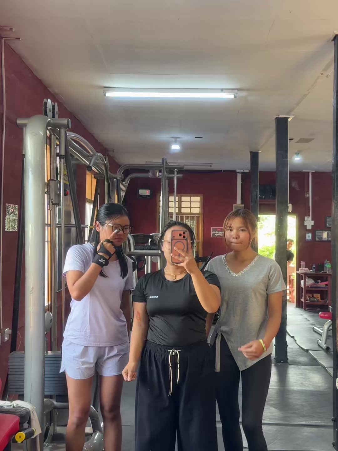 @Khaing🪭