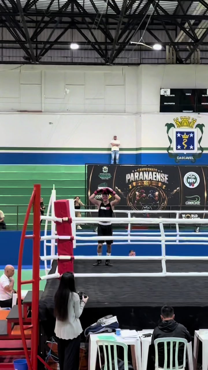 @Ariel🥊