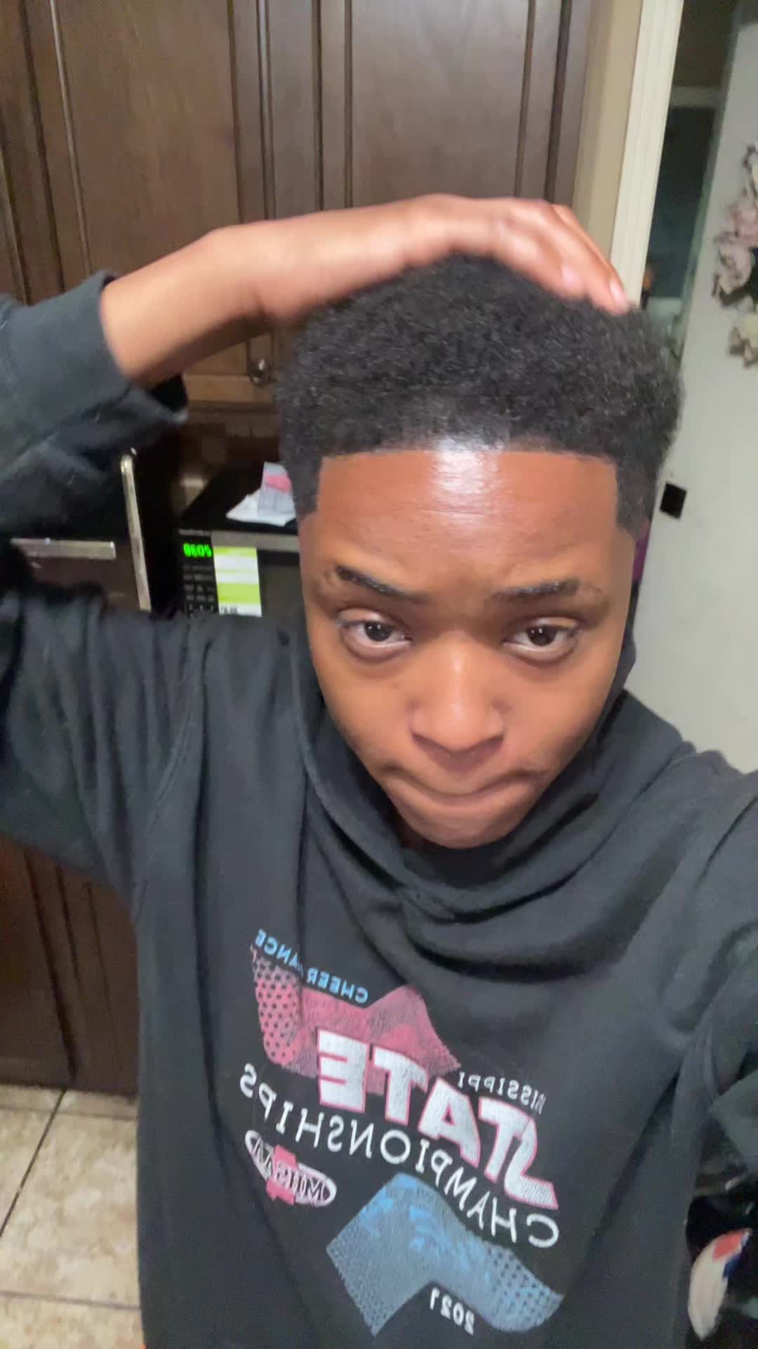 @🐐