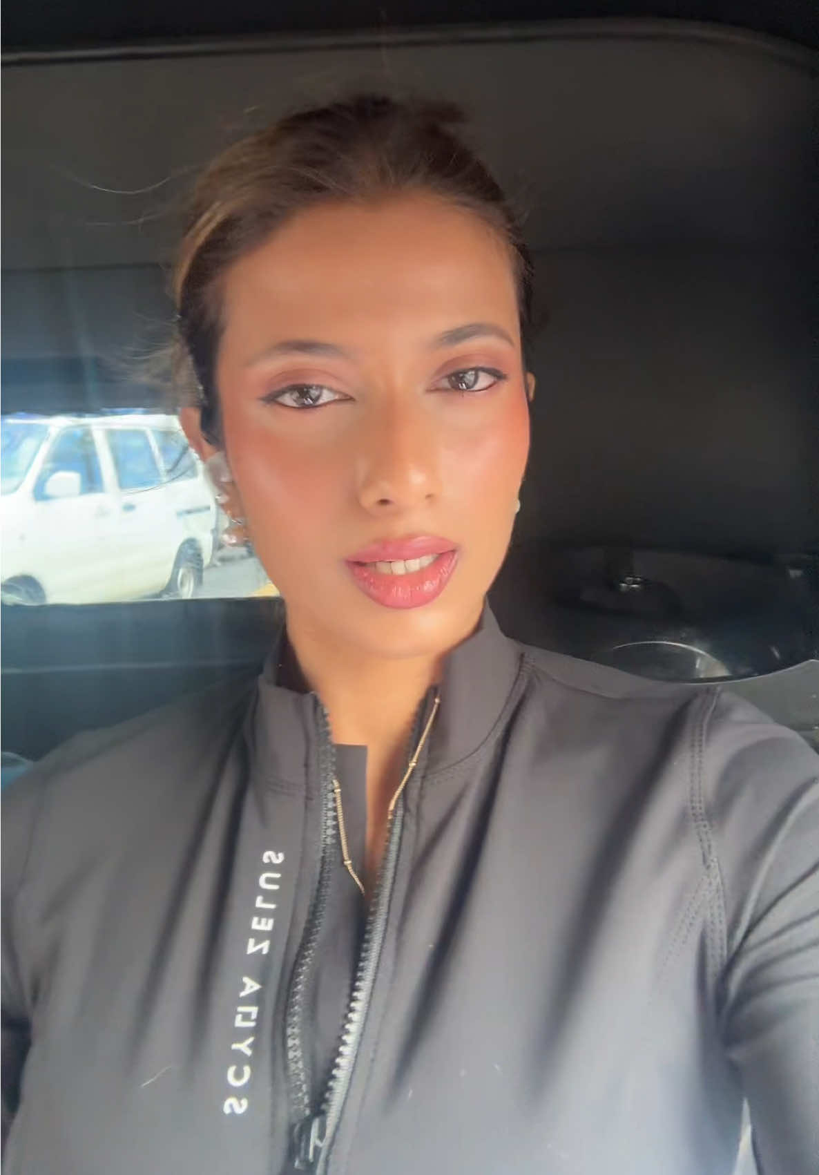 @Neha 🇱🇰
