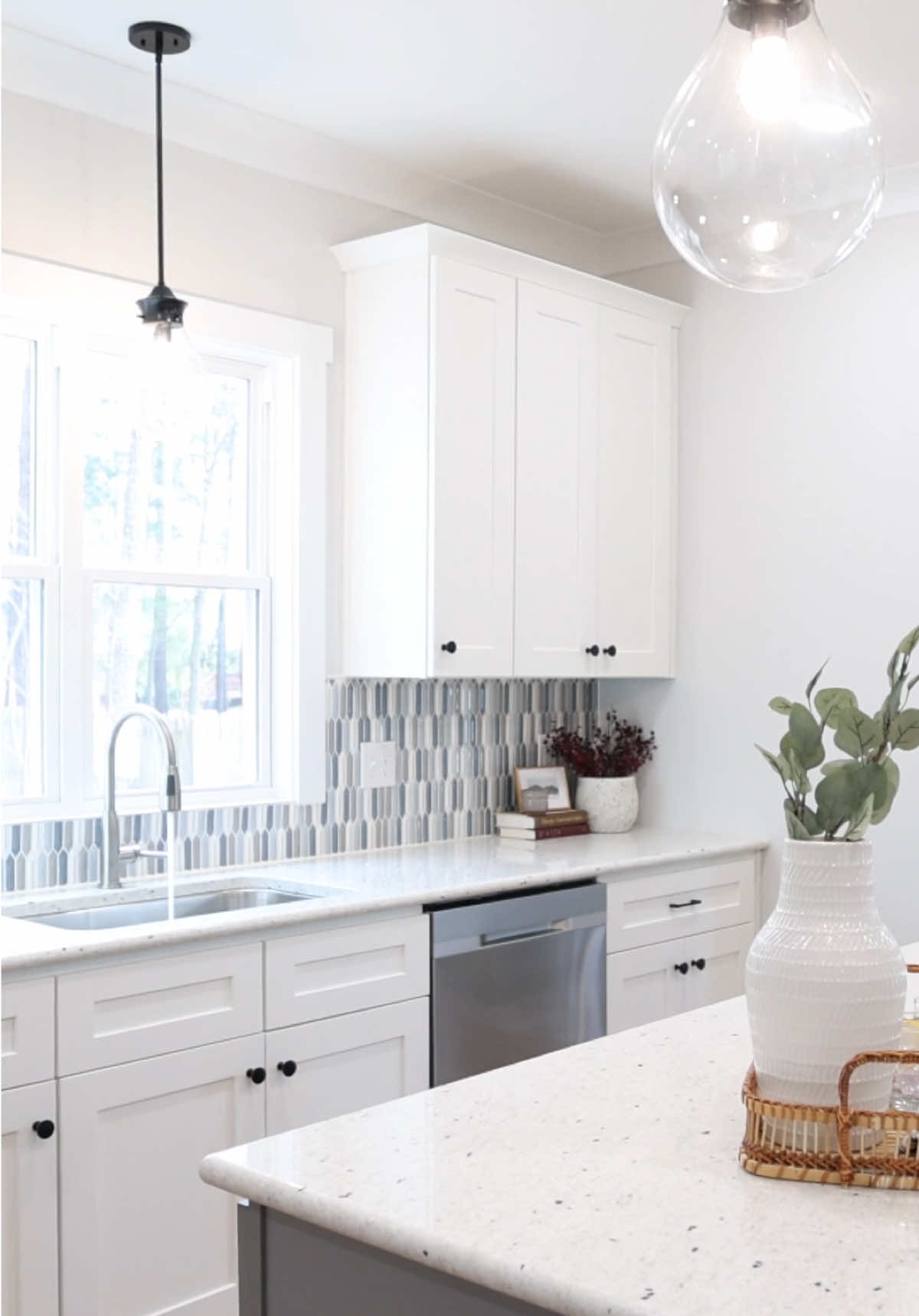 @Adozillionhomesandrealty