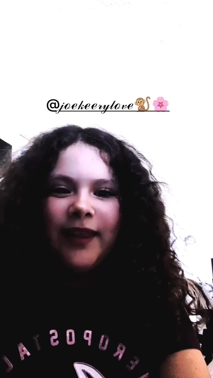@Vania Villalobos