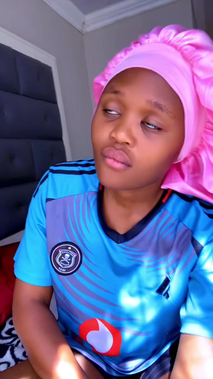 @kaytsow ngobeni