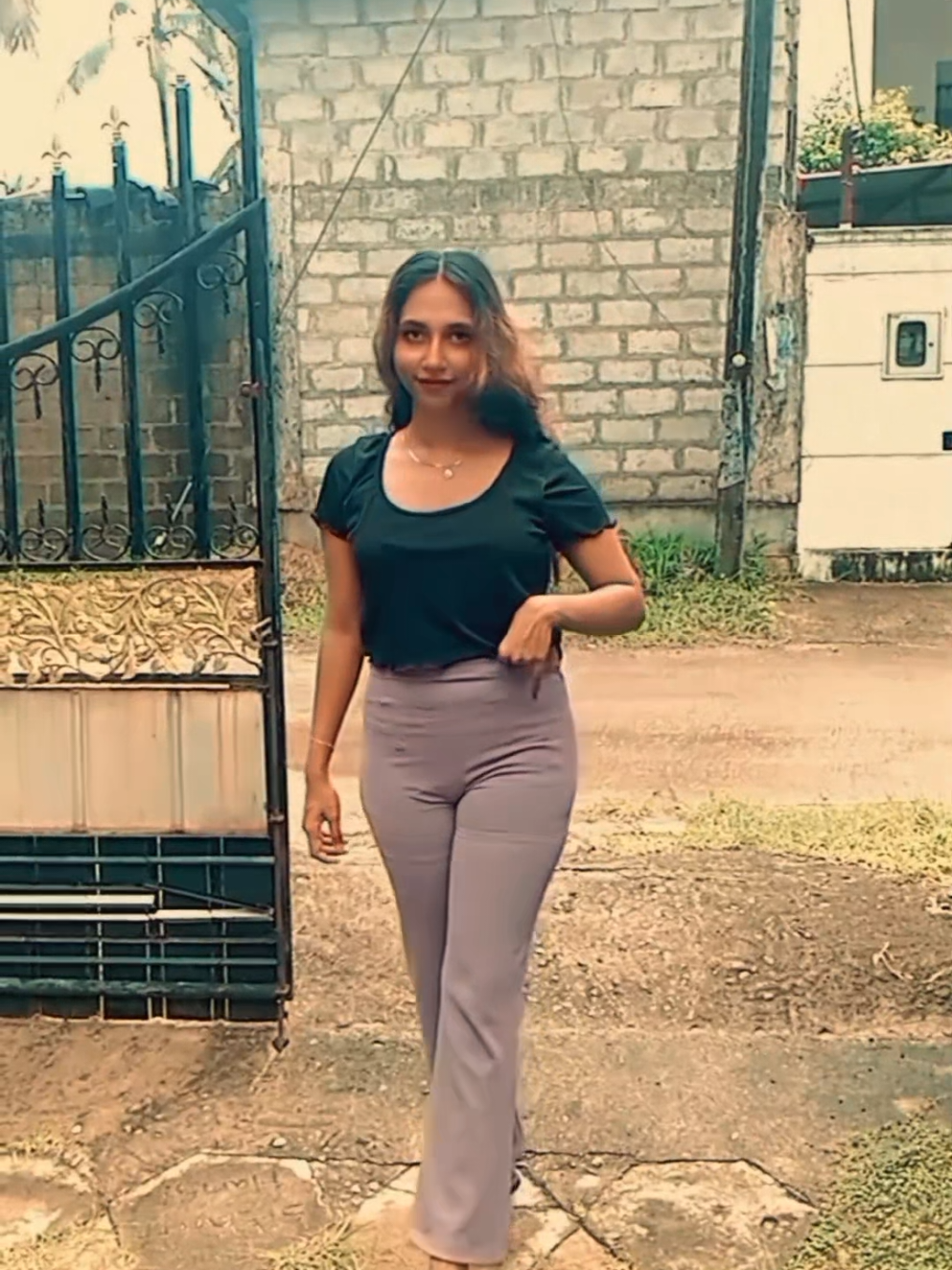 @_Hansi _perera _
