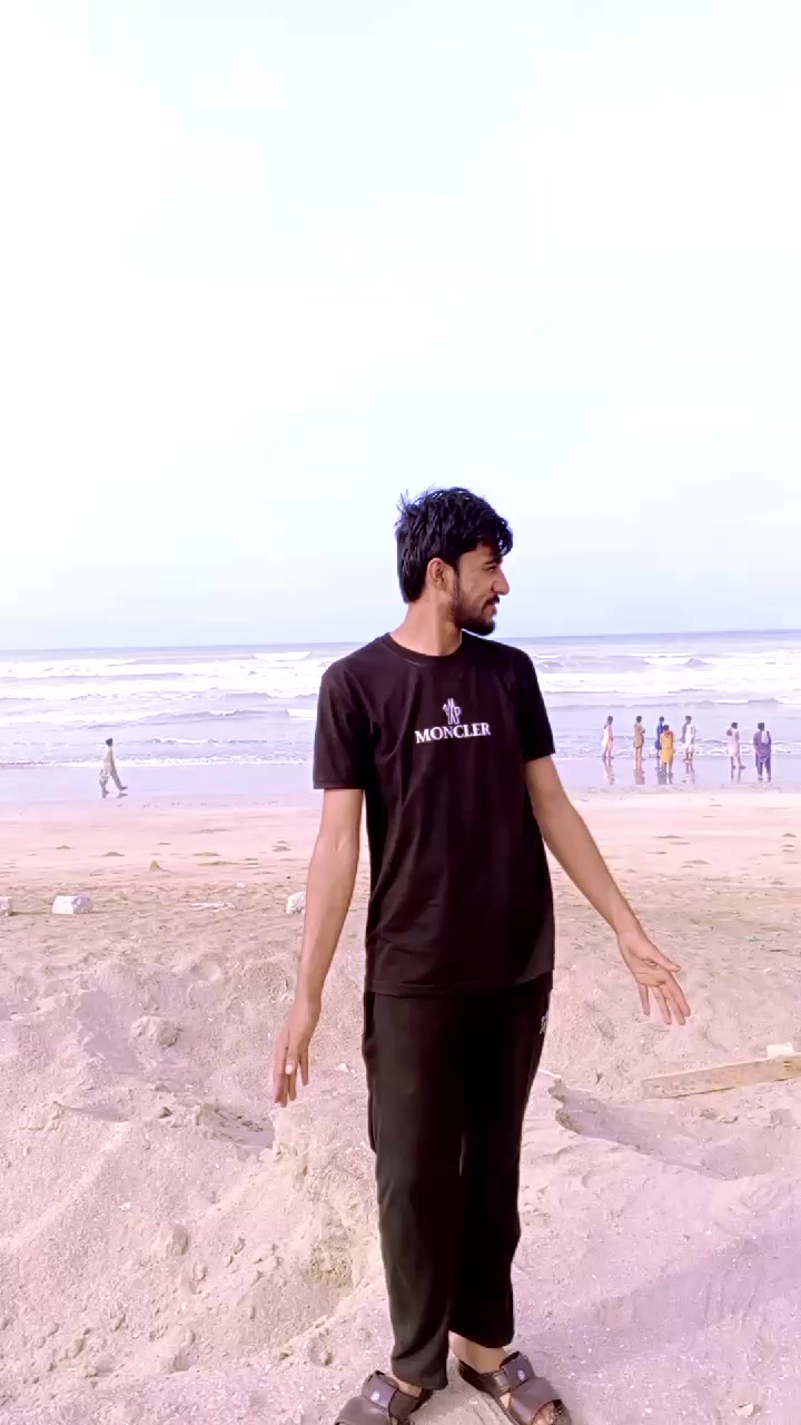@🇵🇰Aamad 🇮🇶🥷🥷. 324
