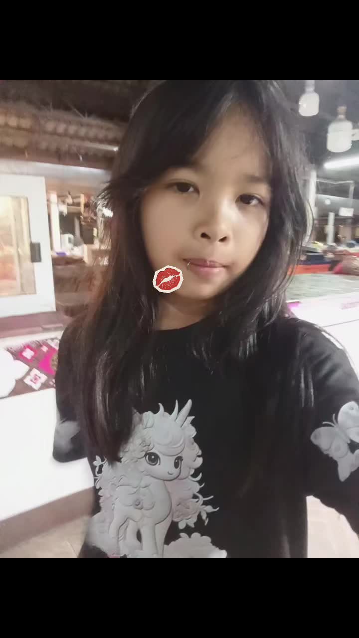@ผมชอบคุณ😛คนถูกใจ(15.3k)
