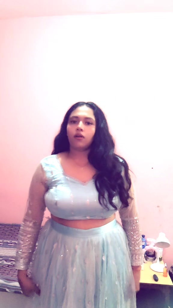 @Bhurkiii👀