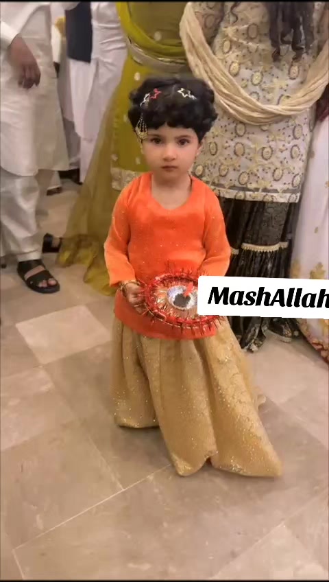 @Amna__Gujjar16